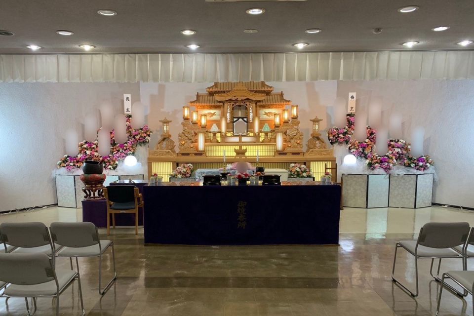 ひかり会館の祭壇